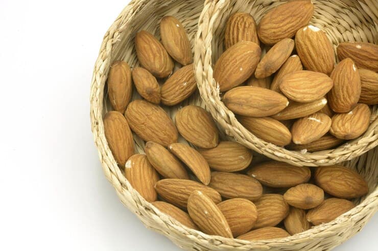 تصویر 2 از راهنما ی خرید بادام درختی ایرانی خام + قیمت عالی